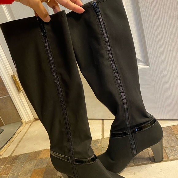 LRLMalida II Knee High Stretch Fabric Patent Boots - Picture 8 of 8